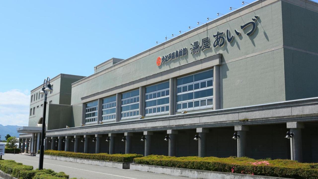 Hotel Ooedo Onsen Monogatari Aizu Exterior foto